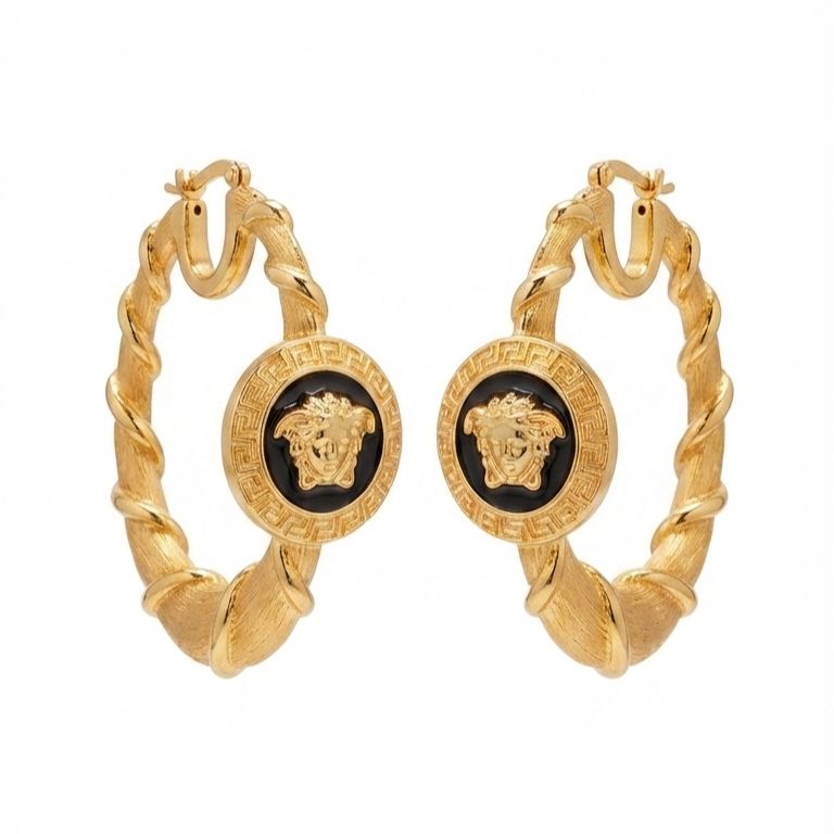 گوشواره ورساچ عیار 750 وزن 14.22 گرم - طلا و جواهری فانی